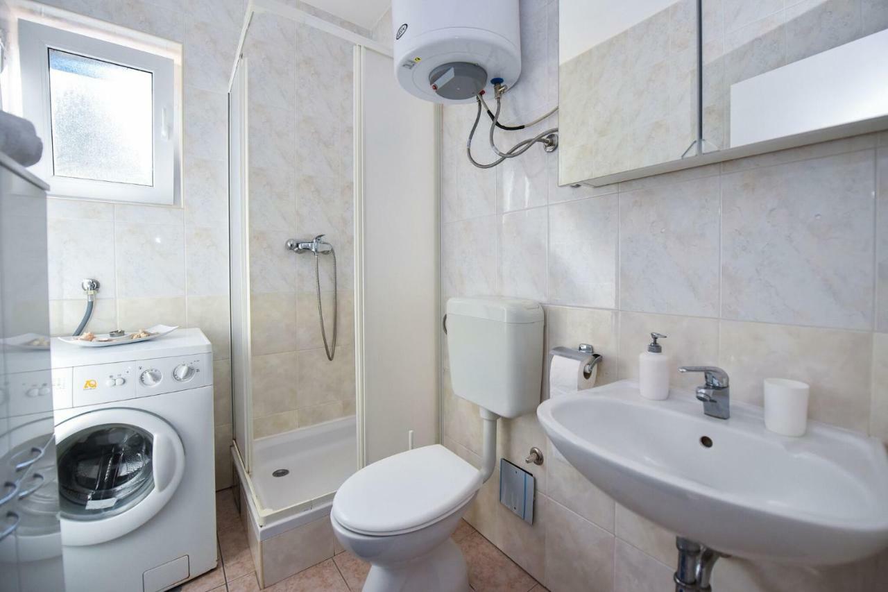 Vicy Apartment ノヴァリャ エクステリア 写真